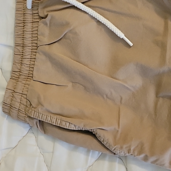 Men's Large H&M Shorts - Picture 4 of 6